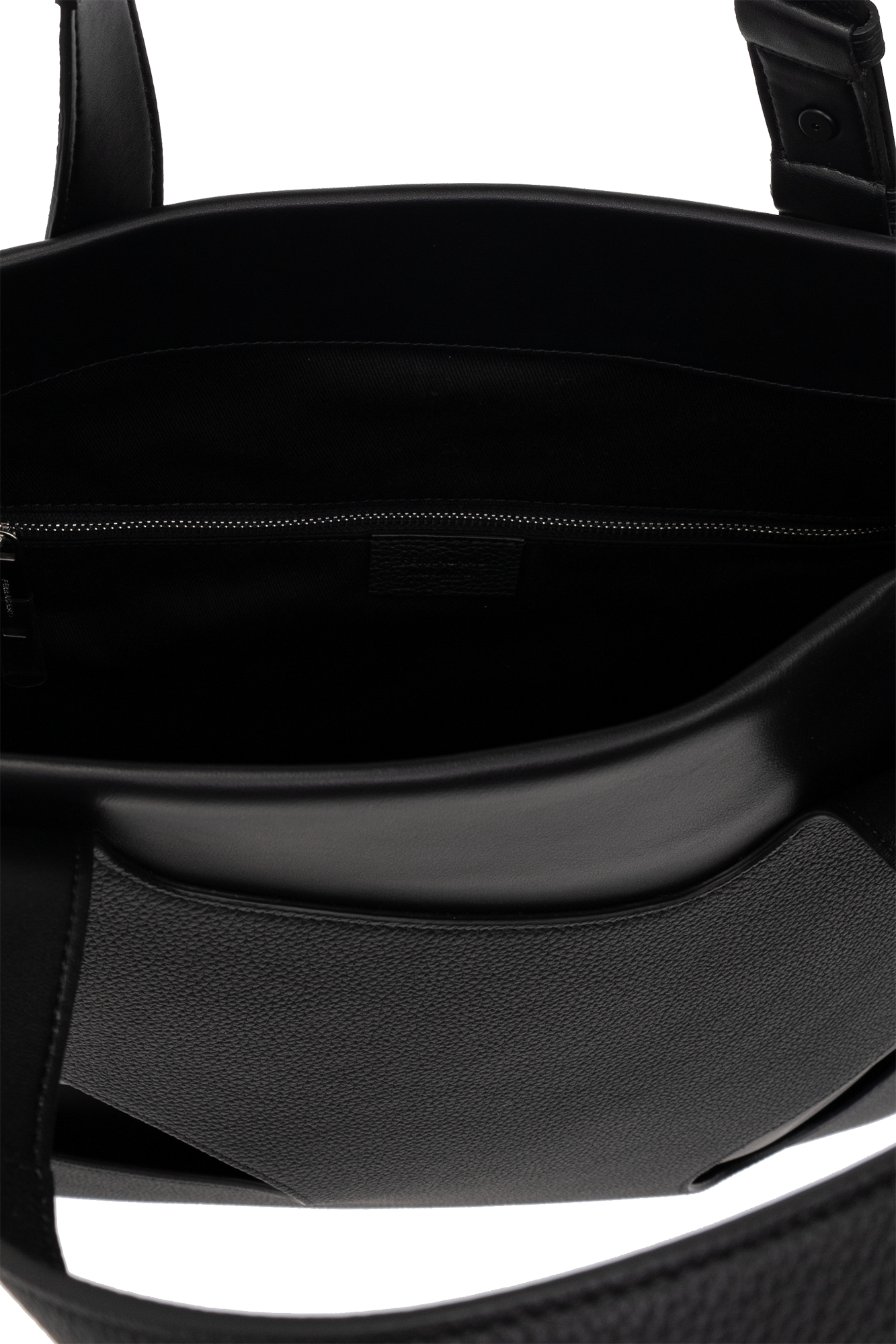 【関税&送料込】Salvatore Ferragamo Cut Out Nero 20148921_50537602_600.jpg